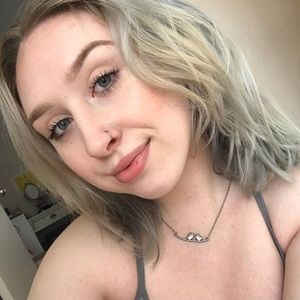 Meet your Posher, Jillian